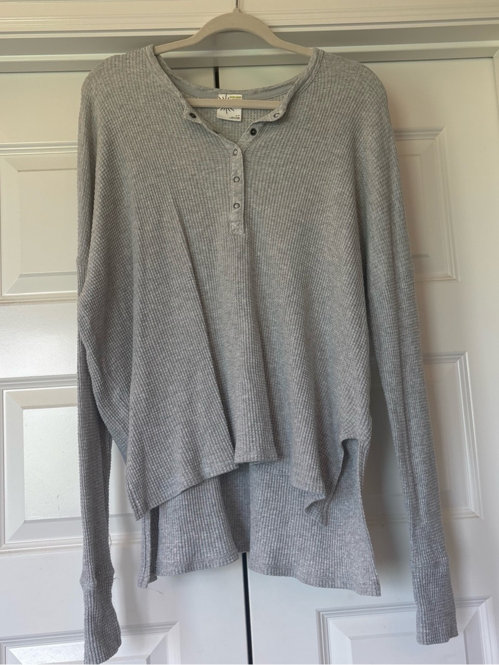 light grey aerie quarter snap